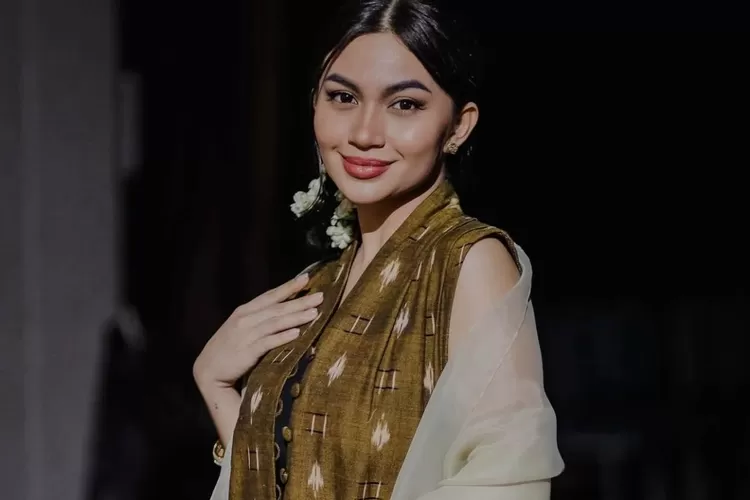 Aktris Ariel Tatum pernah jadi korban bully saat berpacaran dengan Stefan William. (Instagram/@arieltatum)