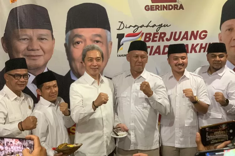 Wali Kota Bogor terpilih, Dedie A Rachim menghadiri acara tasyakuran HUT ke-17 Partai Gerindra.  (Rifal Metropolitan)