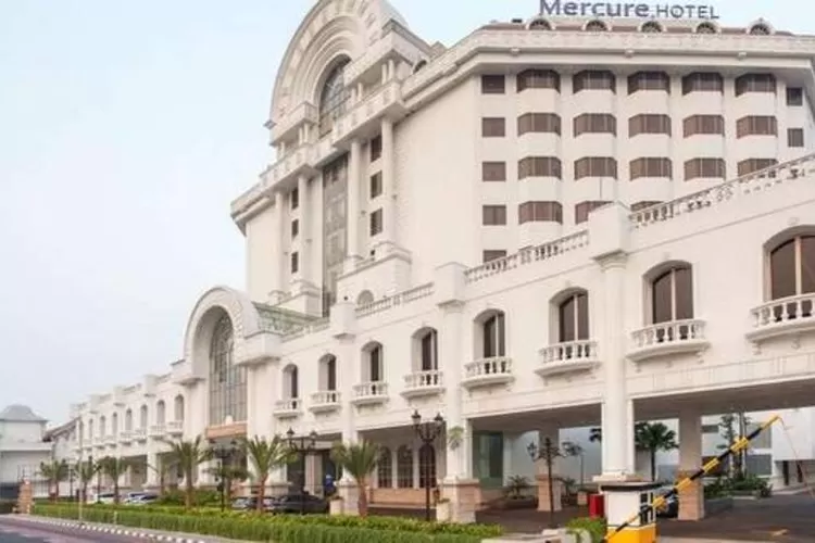 Salah satu rekomendasi Hotel di Jakarta untuk akomodasi keluarga Staycation saat Akhir Pekan yaitu Mercure Jakarta Batavia. (traveloka.com)
