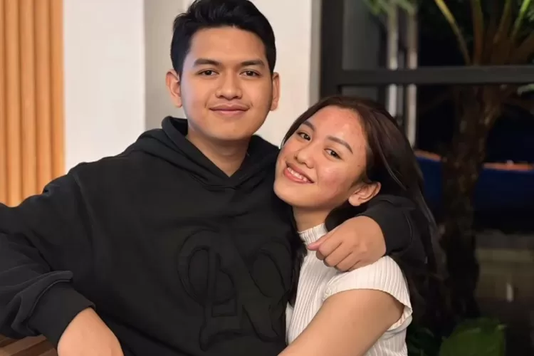 Lintang Fajar bersama dengan Laura Meizani, anak dari Nikita Mirzani. (Instagram/@lintangfajar)