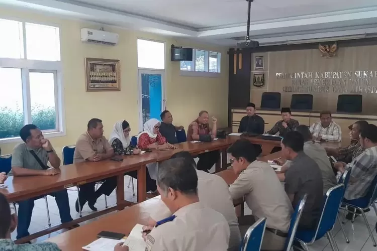 Soal keluhan warga terkait sengketa lahan garapan di Desa Girimukti Ciemas, DPRD Kabupaten Sukabumi gelar rapat besama dinas terkait (ist)