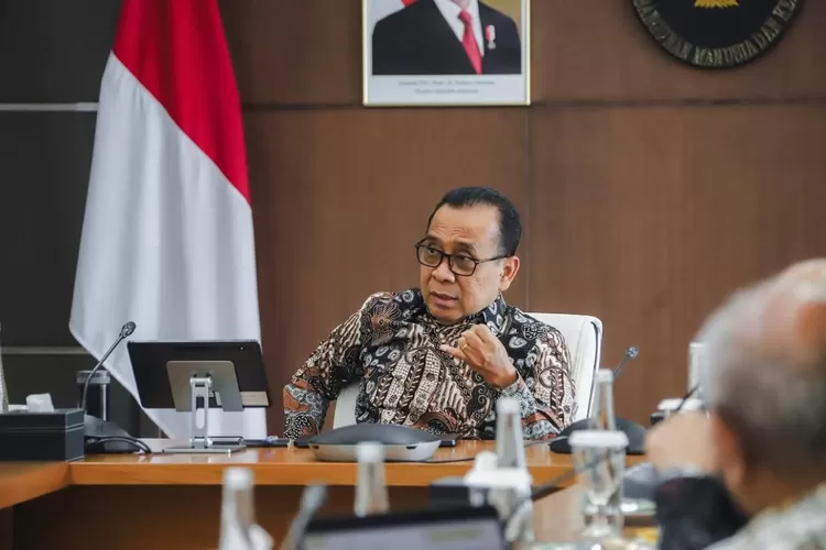 Menteri Koordinator Pembangunan Manusia dan Kebudayaan (Menko PMK) Pratikno/ (Instagram/@pratikpratikno)