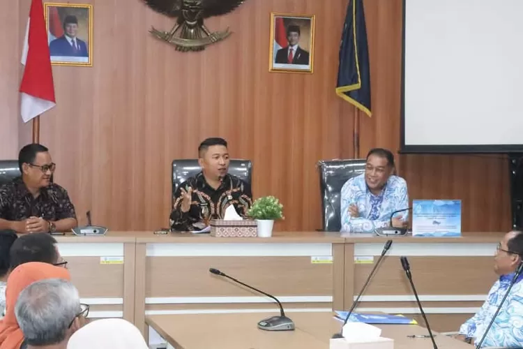 Wakil Bupati (Wabup) Sukabumi Andreas mendorong peningkatan kinerja dan inovasi di dalam tubuh PDAM Tirta Jaya Mandiri (ist)