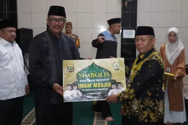 Bupati Sukabumi Asep Japar mengajak masyarakat untuk bersama-sama mendoakan korban bencana longsor dan banjir saat Muhibah Ramadhan (ist)