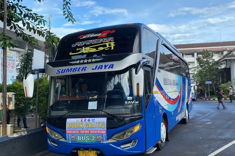 Forkopimda Kota Bogor resmi memberangkatkan 295 warga dengan lima bus program mudik gratis Lebaran 2025 ke berbagai daerah di pulau Jawa (Fahriza)
