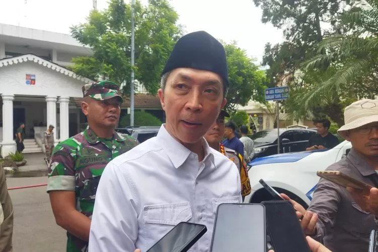 Wali Kota Bogor Dedie Rachim melarang warga untuk melakukan takbir keliling dengan cara konvoi atau arak-arakan di Jalanan Kota Bogor (Fahriza)