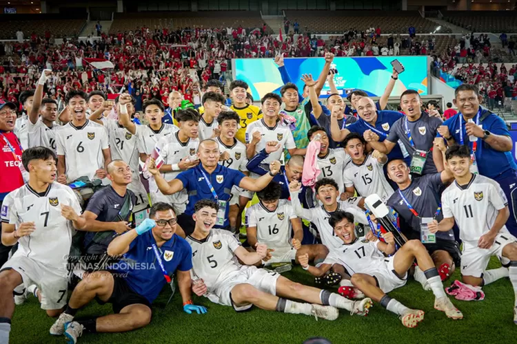 Ketum PSSI Erick Thohir berikan apresiasi setinggi-tingginya untuk kemenangan Timnas Indonesia U-17 atas Korea Selatan di Piala Asia U 17 2025. (PSSI)