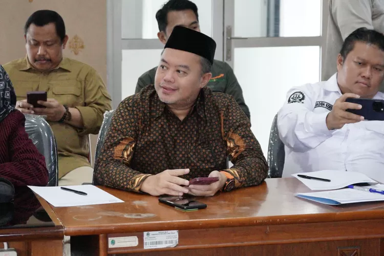 DPRD Kota Sukabumi menyoroti program wakaf yang dijalankan Pemkot Sukabumi sebagai kebijakan mahiwal dan terkesan dipaksakan (IST)