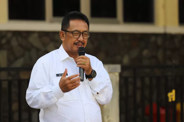 Bupati Sukabumi Asep Japar mengajak warga dan para ASN unutk manfaatkan program penghapusan tunggakan pajak kendaraan Pemprov Jawa Barat (IST)