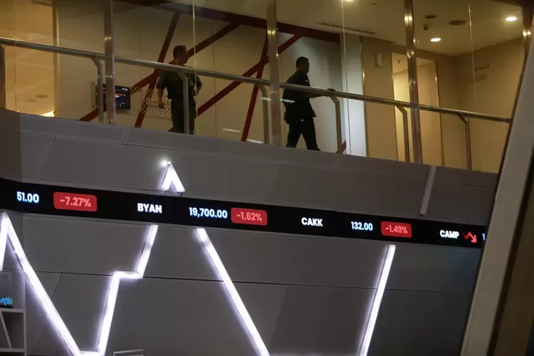 Pergerakan Indek Harga Saham Gabungan (IHSG). ( (Dery Ridwansah/ JawaPos.com))