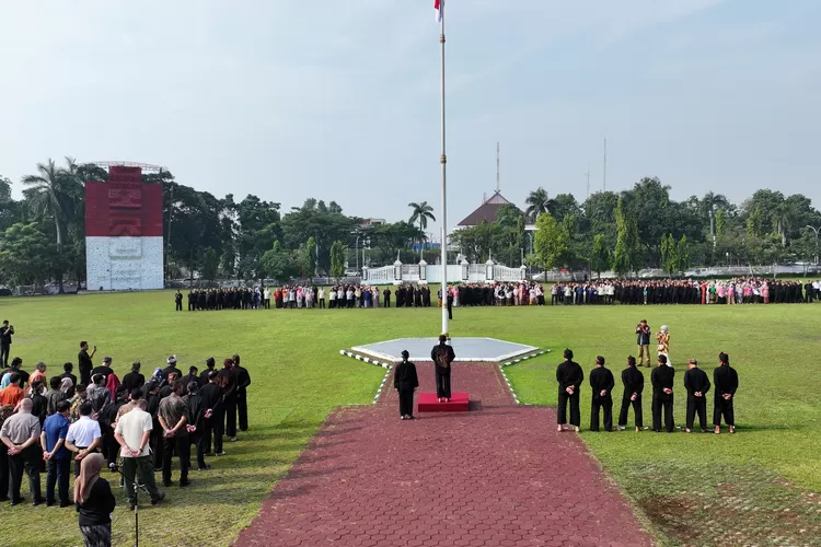 apel bersama sekaligus halal bihalal Pemerintah Kabupaten (Pemkab) Bogor di Lapangan Tegar Beriman, Cibinong, Kamis, 10 April 2025. (Diskominfo)