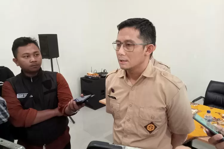 Kepala Cabang Dinas (KCD) Pendidikan Wilayah V, Lima Faudiamar (Usep/Metropolitan)
