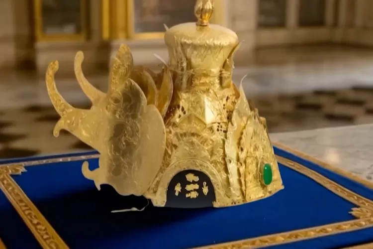 Mahkota Binokasih Sanghyang Pake