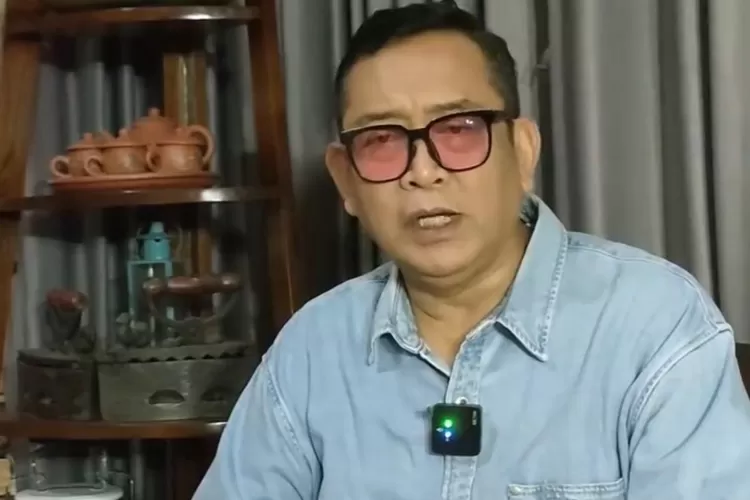 Direktur Pemberitaan JakTV, Tian Bahtiar (Instagram/@tianbahtiar_)