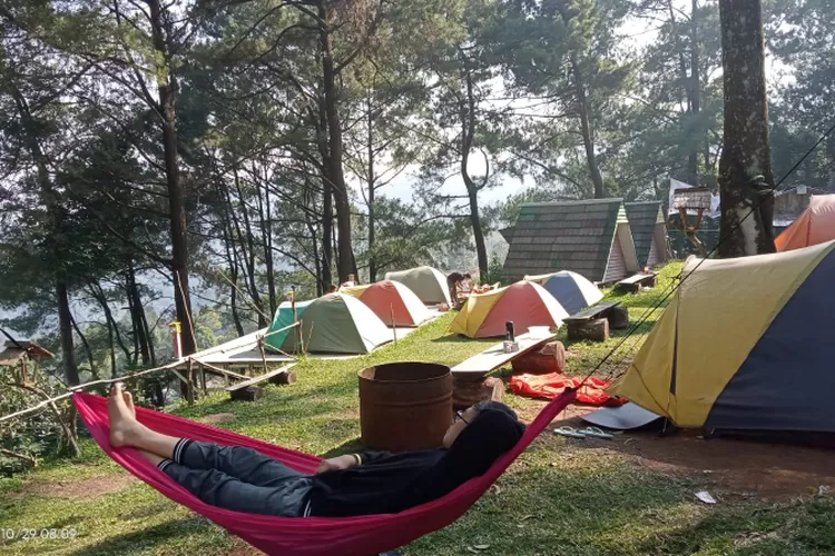 Ilustrasi glamping di Bogor (Ryan/Metropolitan)