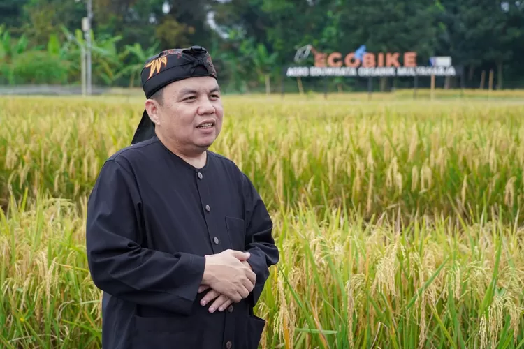 Ketua DPRD Kota Bogor Adityawarman Adil (DPRD Kota Bogor)