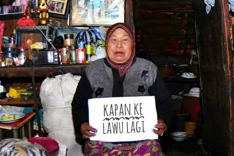 Penjaga warung tertinggi di Indonesia, Mbok Yem meninggal dunia. (Instagram/@penitibenank)