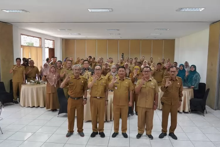 Pemerintah Kabupaten Sukabumi mengejar akselerasi penurunan stunting, salah satunya dengan cara memperkuat sinergi dan strategi (IST)