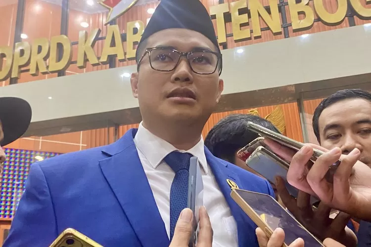 Ketua DPRD Kabupaten Bogor Sastra Winara (Arifin - Metropolitan)