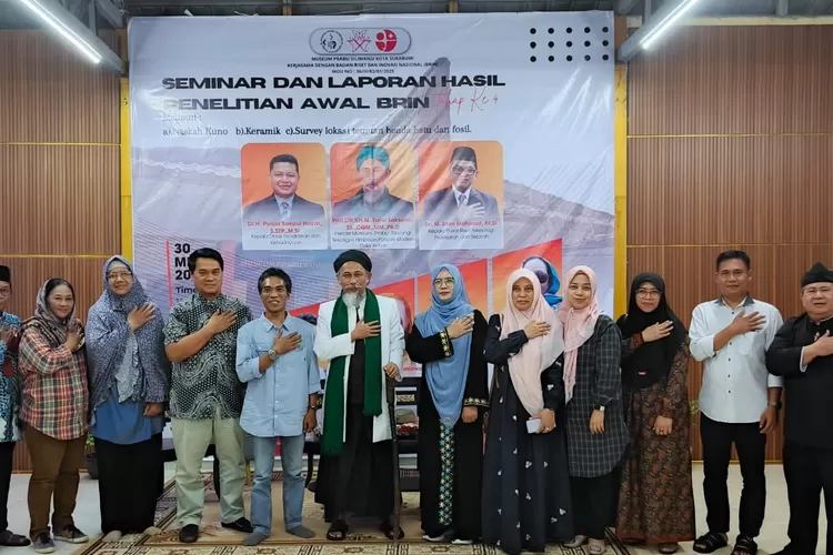 Seminar dan Laporan Hasil Penelitian Awal BRIN tahap ke-4 di Pondok Pesantren Dzikir Al Fath, Kota Sukabumi Jumat, 30 Mei 2025. (UM)