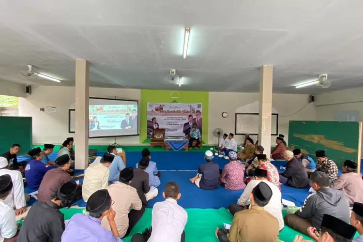 Suasana pelatihan Juru Sembelih Halal (Juleha) di Ponpes Assa'adah, Kecamatan Cipayung, Kota Depok, Minggu 1 Juni 2025.
