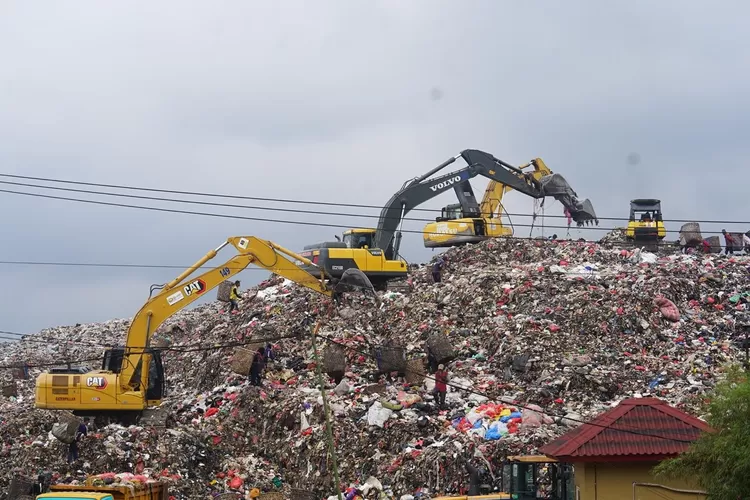 TPA Galuga menjadi prioritas percepatan penanganan sampah Kabupaten Bogor dengan volume harian mencapai 600 ton. (Foto/Arifin - Metropolitan.id)