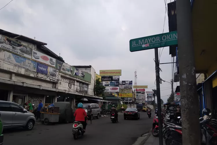 Penampakan Jalan Mayor Oking, Kota Bogor yang kembali diberlakukan sistem satu arah.  (Roshella Metropolitan)