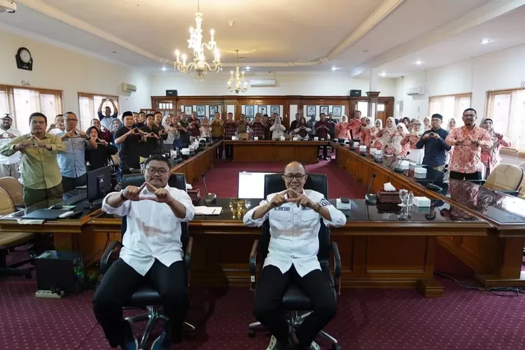 Sosialisasi&nbsp;program penyediaan kacamata gratis berbasis BPJS Kesehatan&nbsp;di Opproom Setda Kota Sukabumi, Jumat, 4 Juli 2025. (Ist)