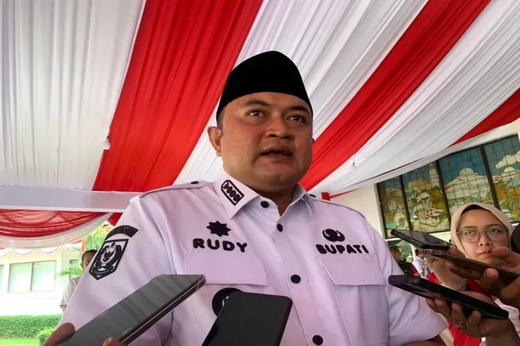 Bupati Bogor, Rudy Susmanto meminta seluruh SKPD dikerahkan untuk menangani bencana di Kabupaten Bogor. (timetoday.id)