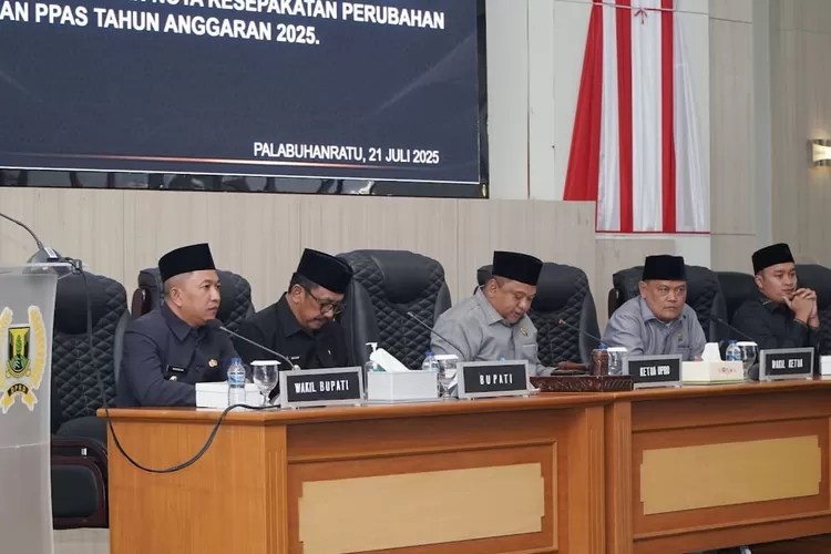 Rapat Paripurna ke-26 Tahun Sidang 2025 di Ruang Rapat Utama DPRD Kabupaten Sukabumi, Senin, 21 Juli 2025. (Ist)