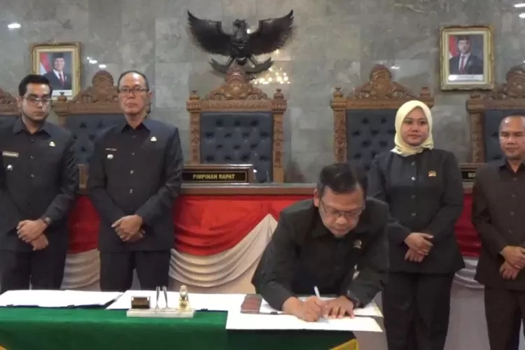 Rapat Paripurna pengesahan RPJMD di DPRD Kota Sukabumi, Sabtu, 26 Juli 2025. (Ist)