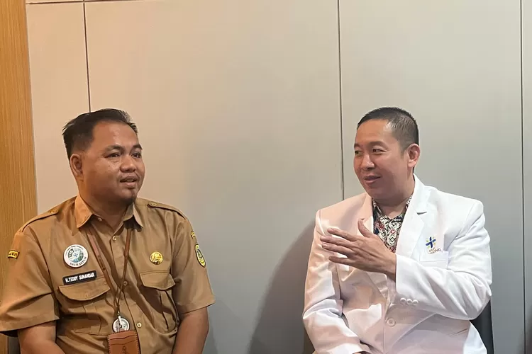 RSUD Bakti Pajajaran kini memiliki layanan akupunktur medik sebagai salah satu bentuk pengobatan tradisional yang berbasis ilmiah dan bersertifikasi. ((Riza Metropolitan))