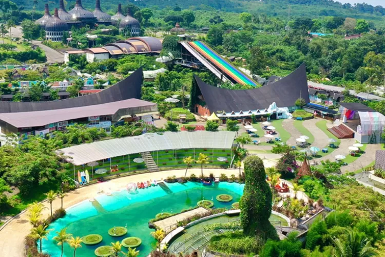 Dusun Semilir, tempat liburan bersama keluarga yang menyenangkan di Semarang (dusunsemilir.com)