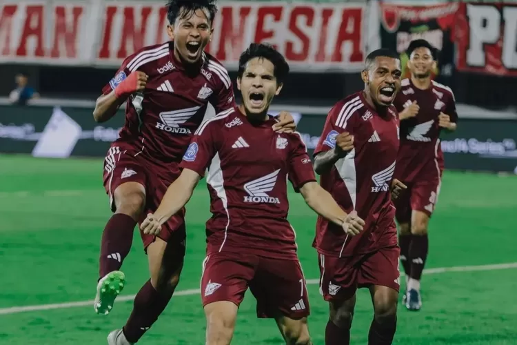 Pertandingan antara PSM Makassar dan Persebaya dalam laga BRI Super League resmi ditunda (Instagram/@psm_makassar)