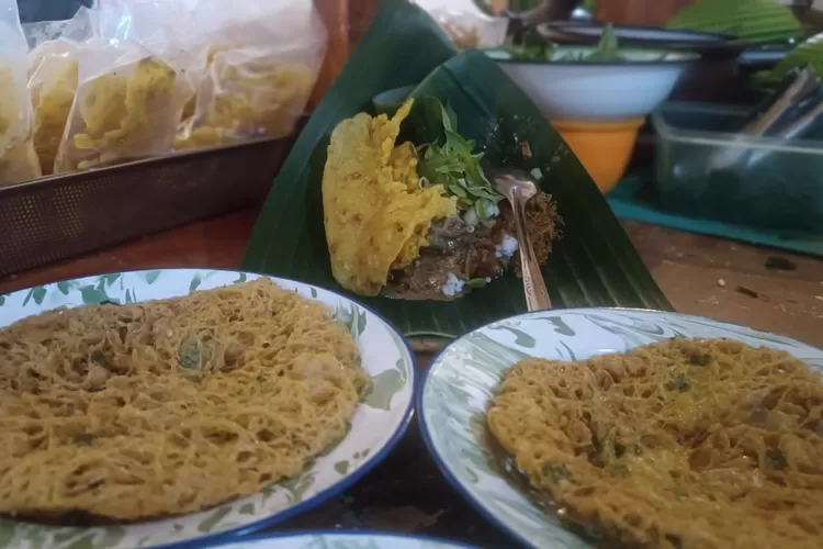 Salah satu menu andalan dari Pecel Ndoweh.  (Ist)