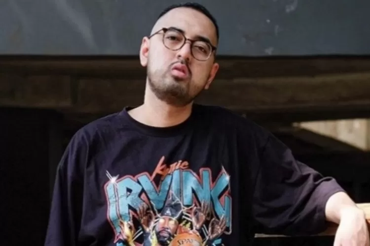 Kemal Palevi mengingatkan agar tak teralihkan dan tetap kawal 17 + 8 tuntutan rakyat yang jatuh tempo pada Jumat 5 September 2025. (Instagram : kemalpalevi)