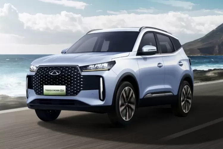 Salah satu rekomendasi mobil hybrid harga Rp300 jutaan yang irit BBM, ramah lingkungan, dan dibekali fitur canggih yaitu Chery Tiggo Cross CSH Hybrid. (Cherry)