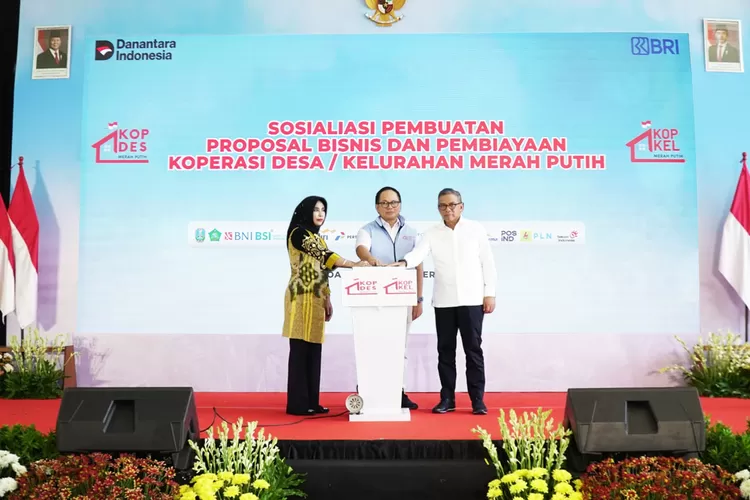 BRI berpartisipasi dalam acara &ldquo;Sosialisasi Pembuatan Proposal Bisnis dan Pembiayaan KDKMP&rdquo; di Pendopo Kabupaten Sidoarjo, Jawa Timur, Selasa (9/9/2025). 