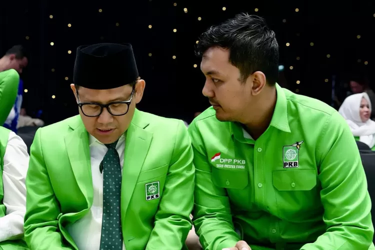 Kader intelektual DPP PKB Bidang UMKM dan Ekraf, Tatag Bintara Yudha bersama Ketum PKB, Muhaimin Iskandar atau Cak Imin. 