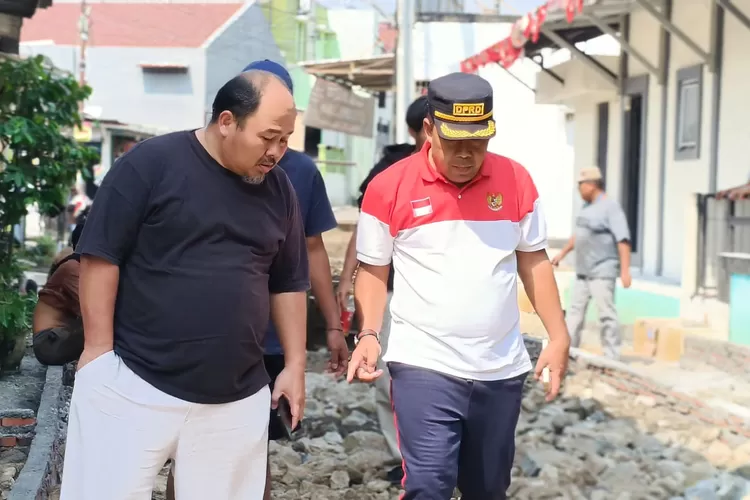 Anggota DPRD Kota Depok, Babai Suhaimi (Agus)