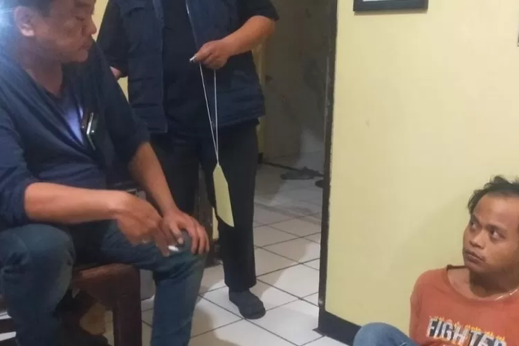 Seorang adik bunuh kakak ipar gegara ditegur merokok dalam kamar (Ist)