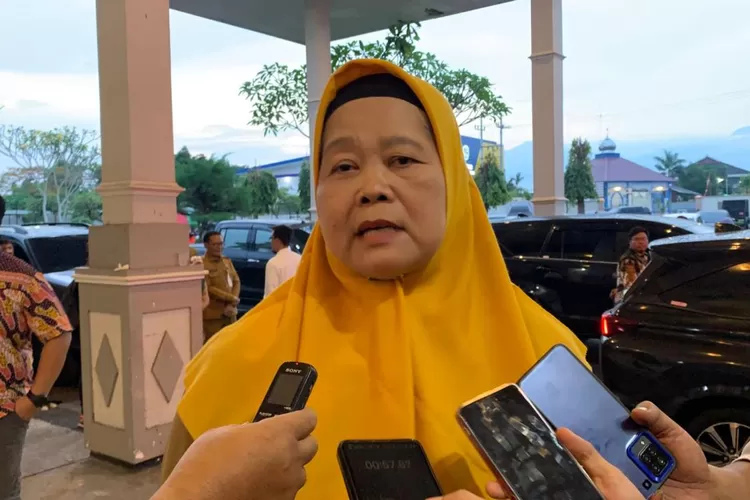 Kepala Diskopum Jember Sartini menjelaskan soal program Gerobak Cinta.  (dok. Ist)