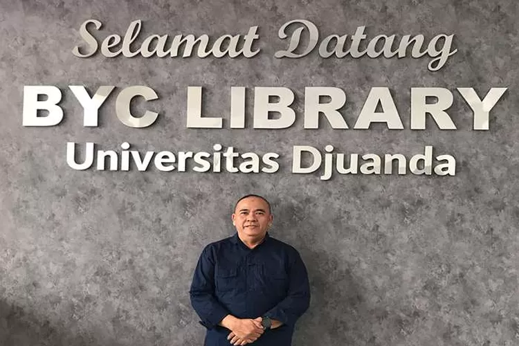 Ruhimat,S.Sos,M.I.Kom (Kepala Perpustakaan BYC Library Universitas DJuanda, Ketua Ikatan Pustakawan Indonesia Bogor Raya dan Dosen Sains Komunikasi Universitas Djuanda)