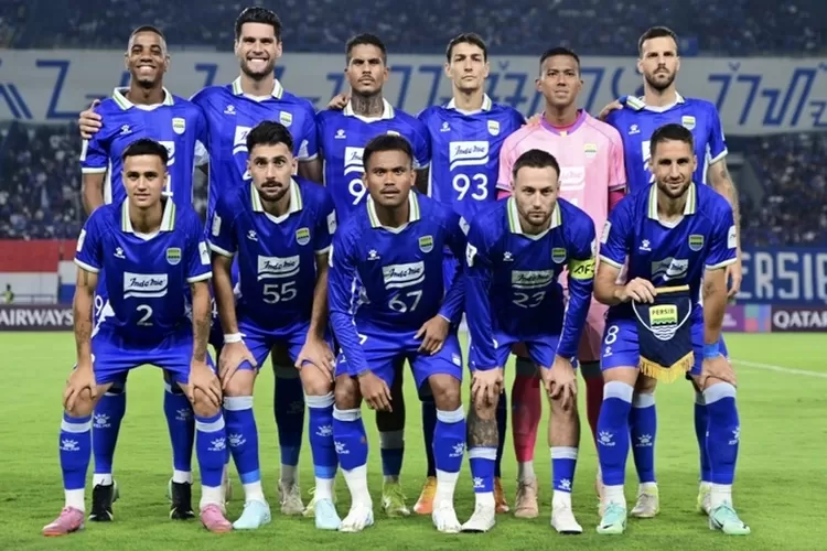 Persib Bandung harus menerima hukuman denda cukup fantastis dari Komdis PSSI berkat tiga pelanggaran ini. (ILeague)