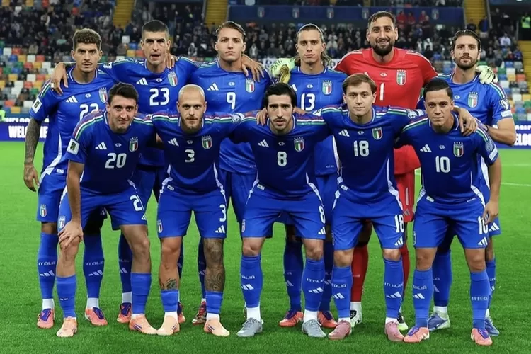 Donnarumma meminta dukungan dari semua kalangan untuk Italia jalani playoff Piala Dunia 2026 usai dibantai Norwegia 4-1. (Instagram : donnarumma)