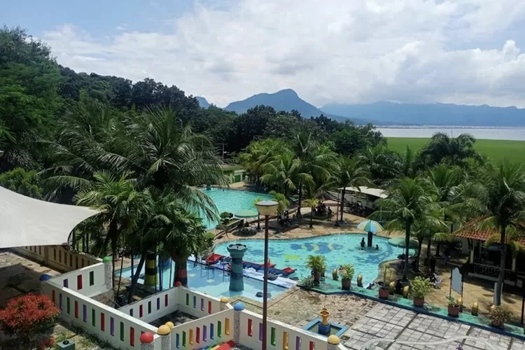 Salah satu rekomendasi waterpark di Purwakarta untuk liburan bersama keluarga dengan harga terjangkau yaitu Jatiluhur Water World. (Google Maps)