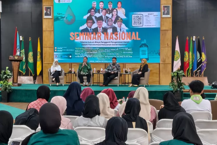 Kegiatan seminar nasional terkait aturan baru mengenai tarif darah yang diselenggarakan PMI bersama UIKA Bogor. 