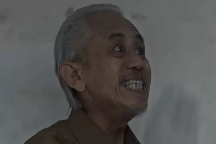 Salah satu deretan film terbaru yang dimainkan Epy Kusnandar, termasuk beberapa judul yang masih menunggu jadwal tayang yaitu Qorin 2. (Qorin 2)