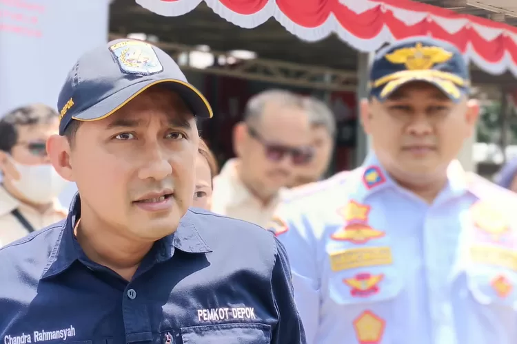 Wakil Wali Kota Depok, Chandra Rahmansyah saat menberikan keterangan kepada pewarta.  (Agus Metropolitan)