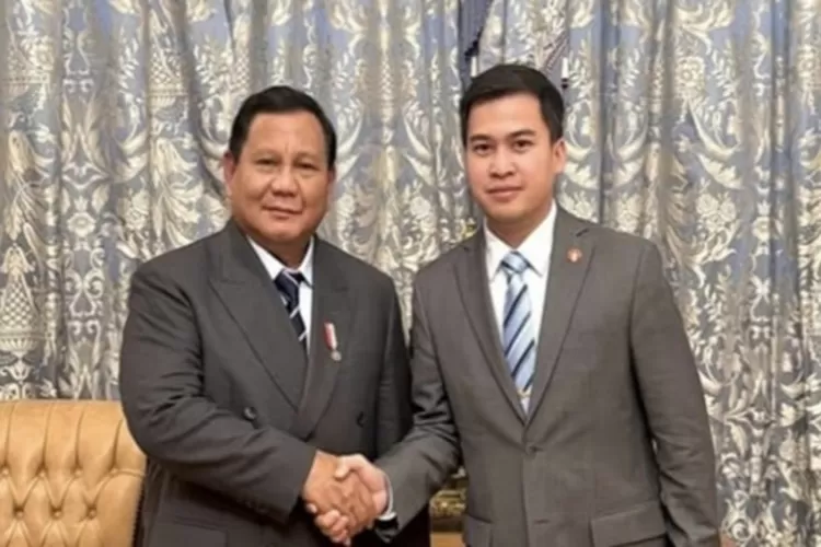 Simak selengkapnya mengenai profil lengkap Agung Surahman, Aspri Presiden Prabowo Subianto yang viral karena bikin konten ke lokasi bencana Sumatera. (Instagram)